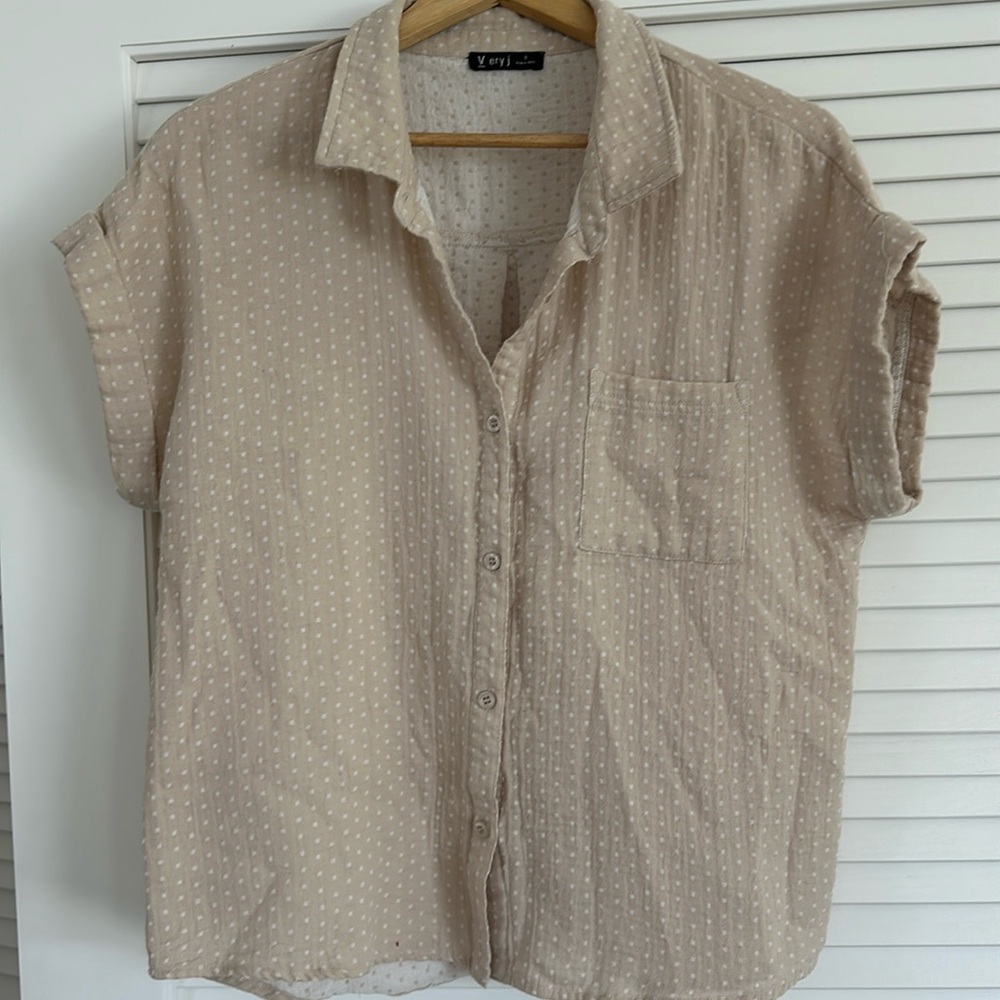 Button up shirt